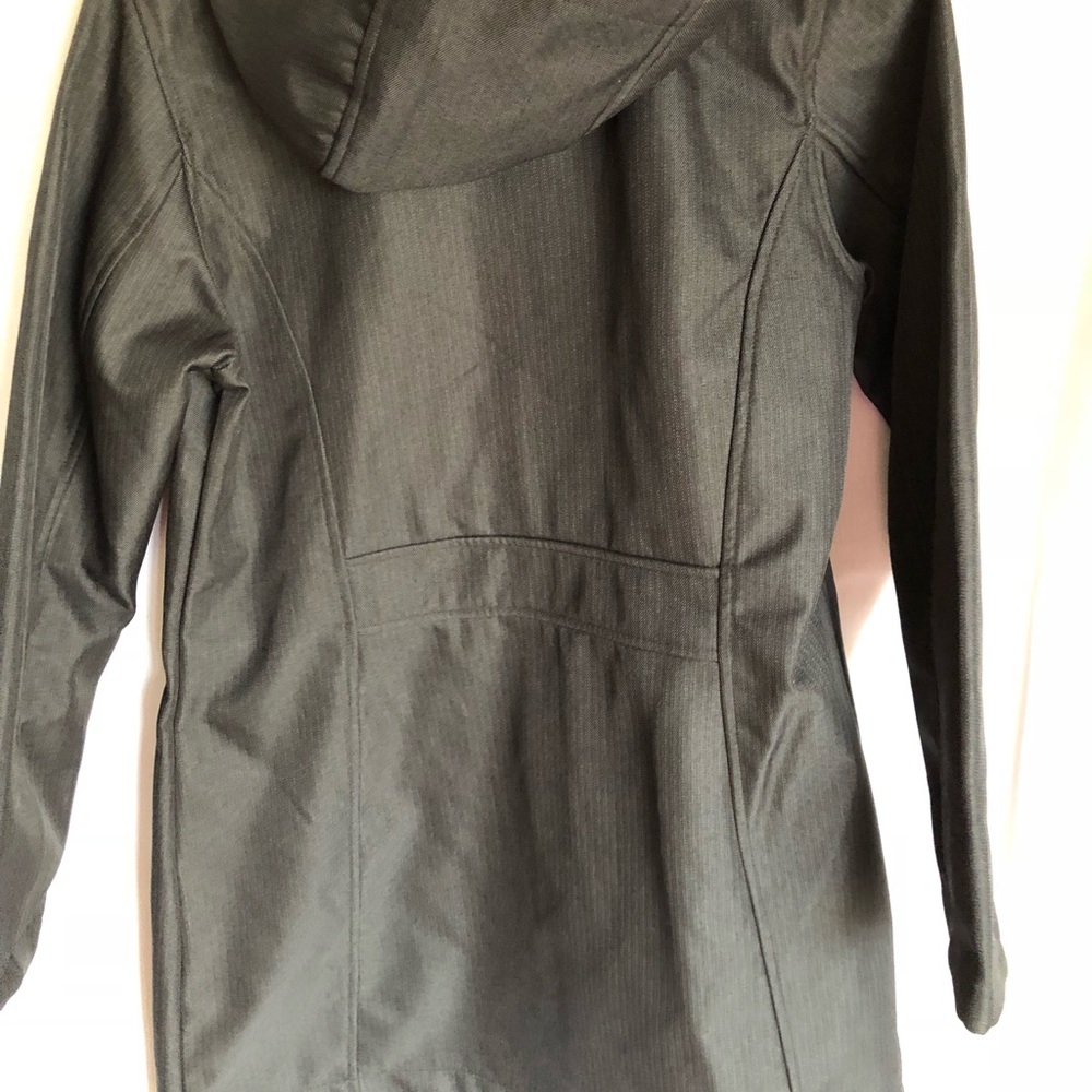 Gorgeous Jacket - Picture 2 of 4